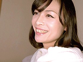 逸材！高身長で【瞳孔開きイキ】反応がエロ過ぎる奥さん究極ＮＴＲ「私、妊娠しやすいから…」よしこ40歳　サンプル画像05